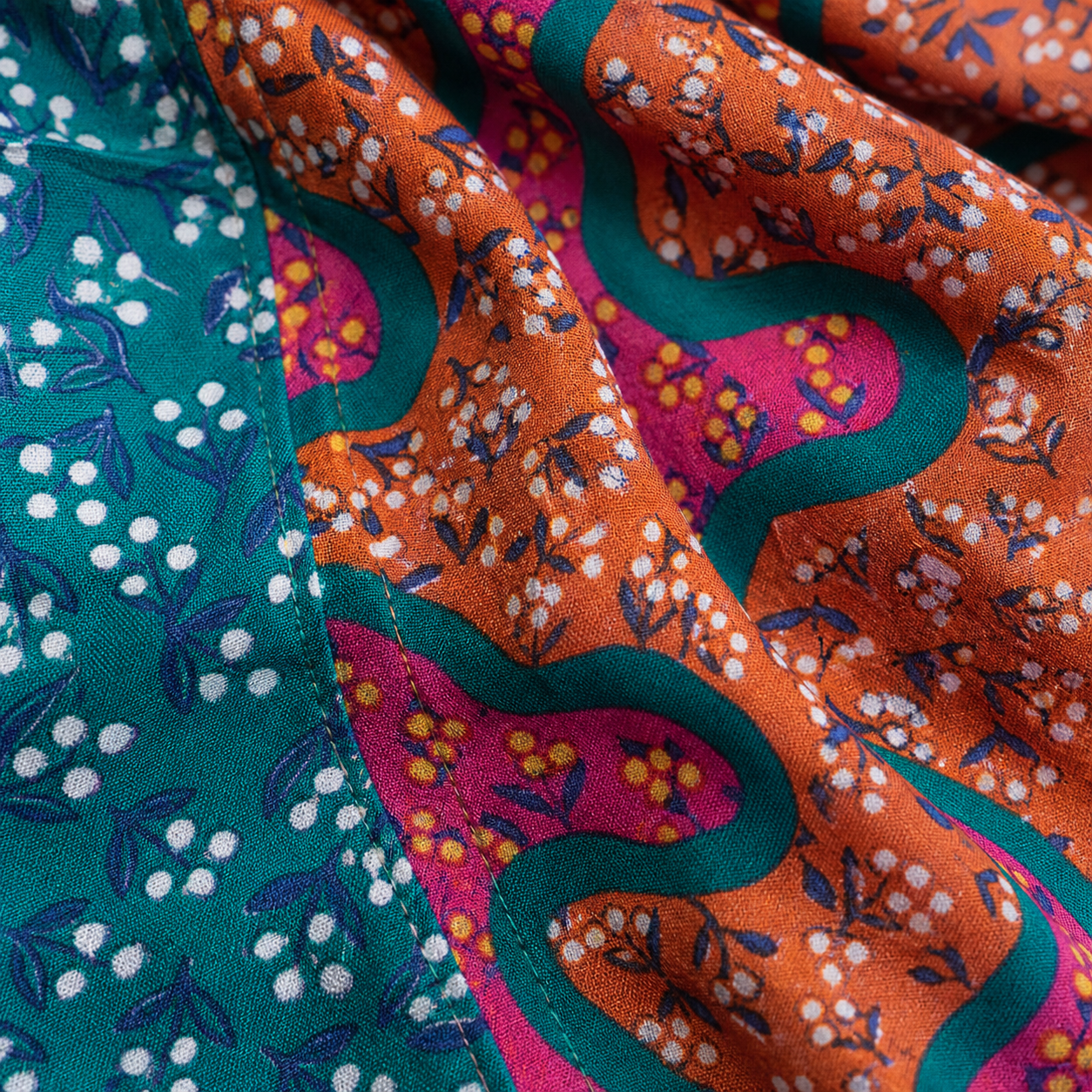 Garden print macro detail of APP-005