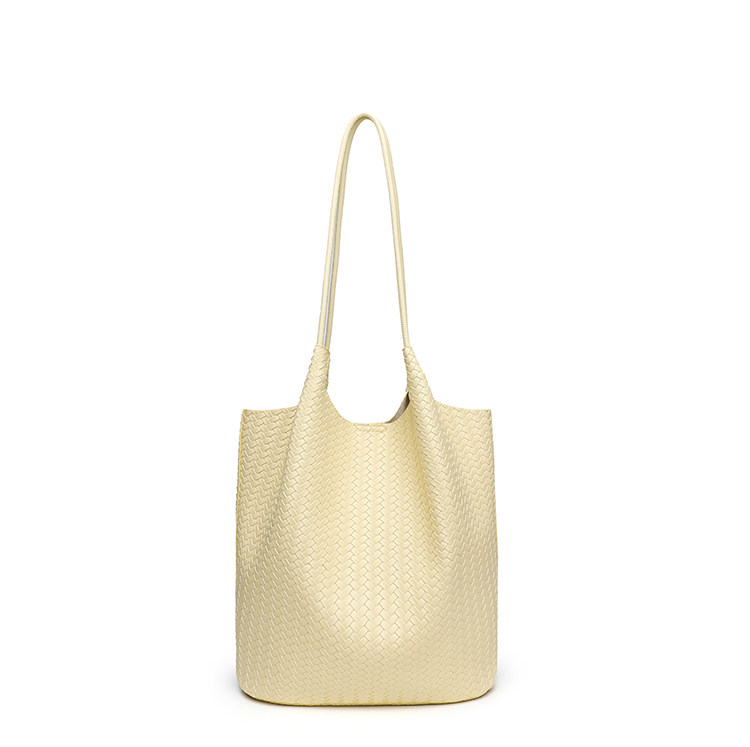 Front profile of BAG-002
