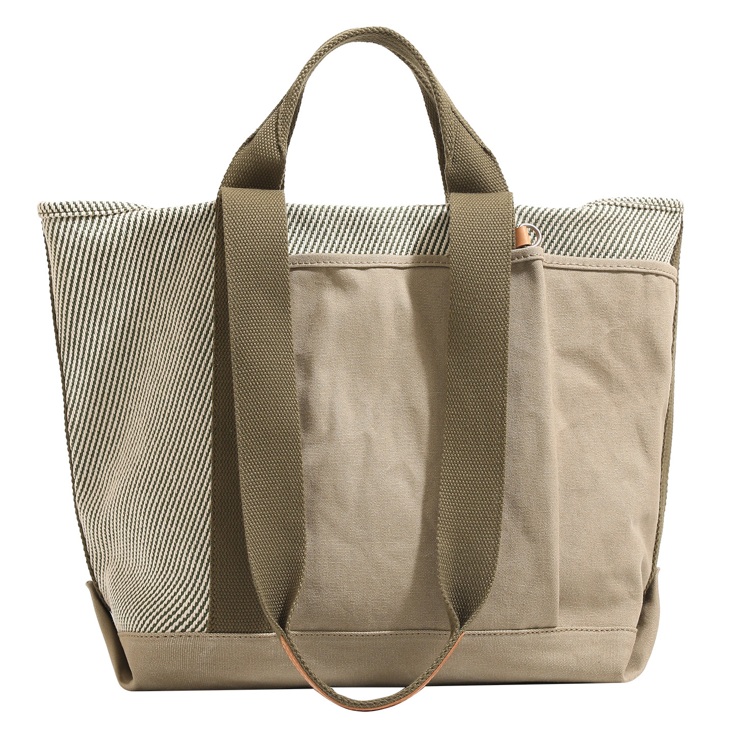 Front pocket of BAG-005